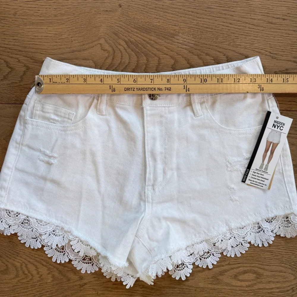 Madden NYC Womens High Rise Crochet Lace Hem Denim Shorts White Distressed Small - Picture 7 of 8
